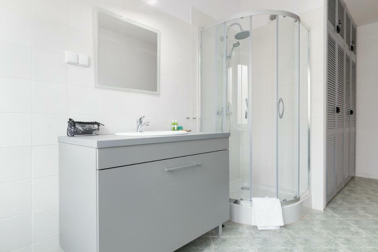 Zielony 5 Przy Mtp Apartment